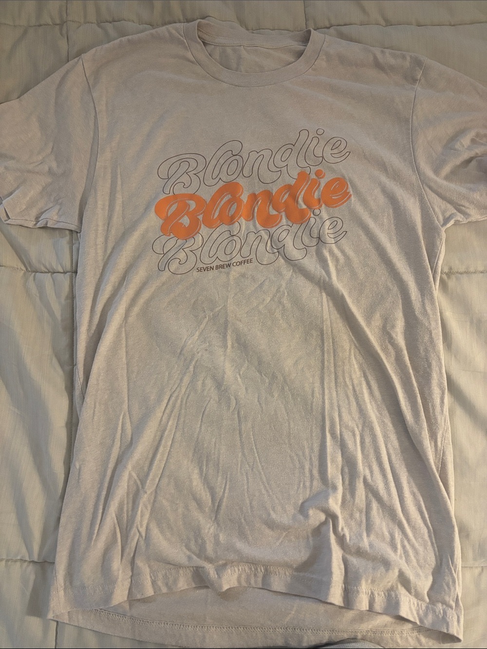7brew beige blondie shirt